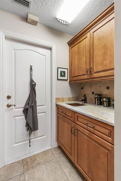 Image 22 of 98 For 144 Cochise Ct