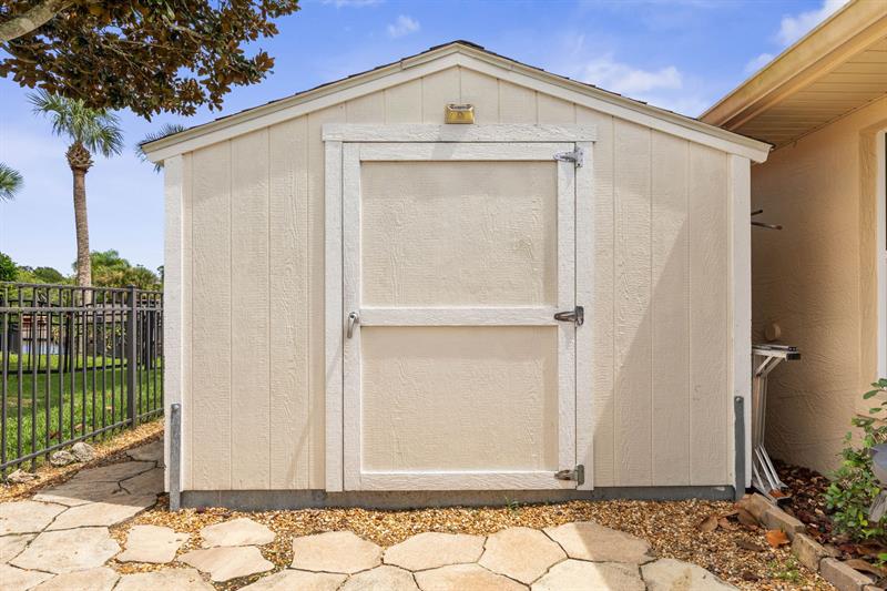 Image 93 of 98 For 144 Cochise Ct