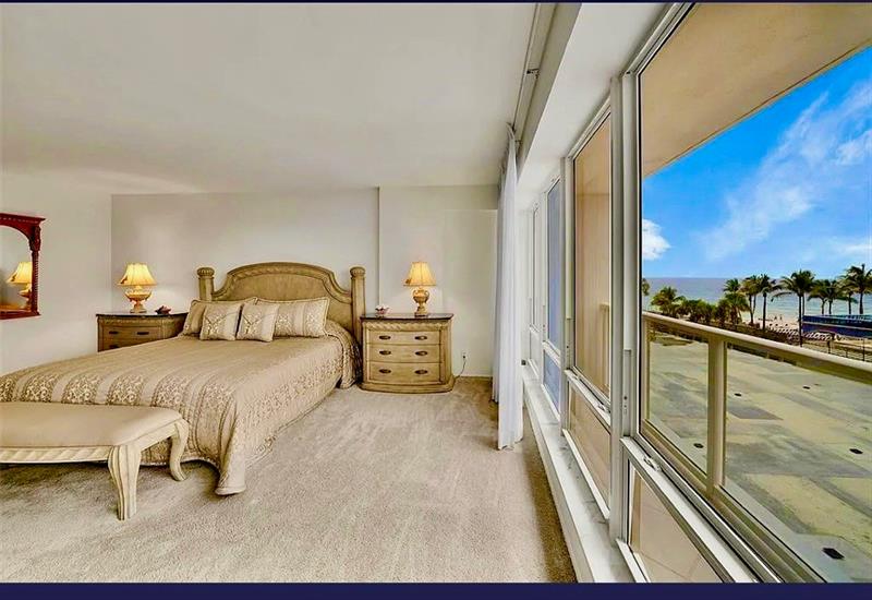 Image 21 of 69 For 4100 Galt Ocean Dr  306