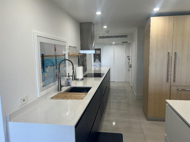 Image 31 of 56 For 4900 Ocean Blvd  610