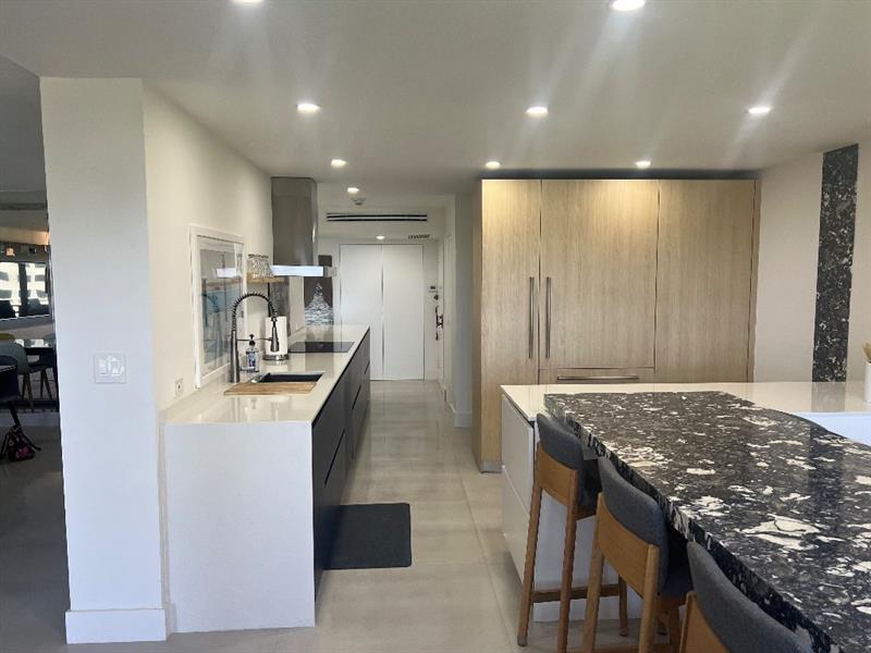 Image 32 of 56 For 4900 Ocean Blvd  610