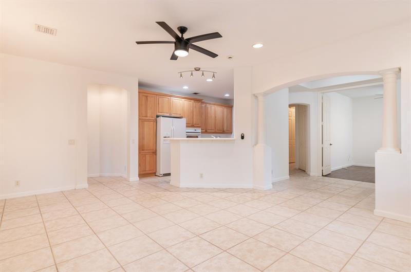Image 11 of 32 For 2620 Center Court Dr  1-27