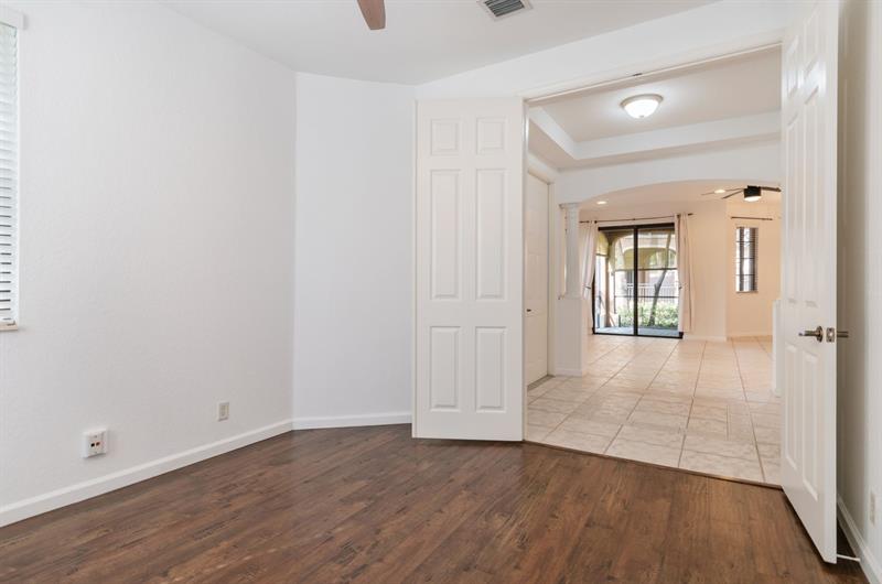 Image 21 of 32 For 2620 Center Court Dr  1-27