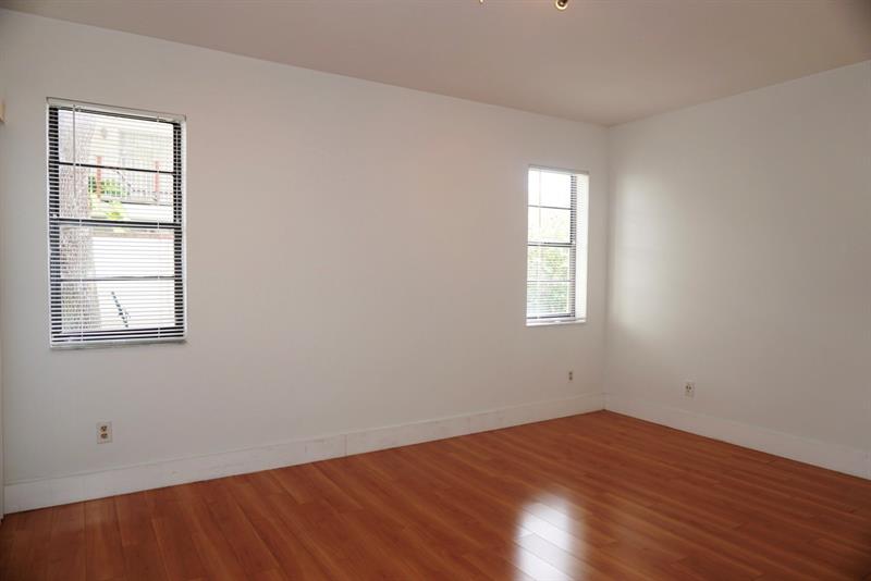 Image 21 of 34 For 2388 89th Dr  -