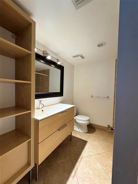 Image 23 of 34 For 2388 89th Dr  -