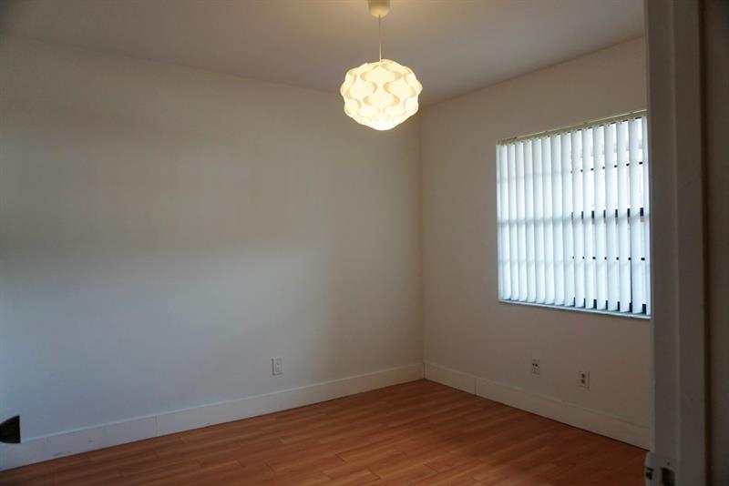 Image 27 of 34 For 2388 89th Dr  -