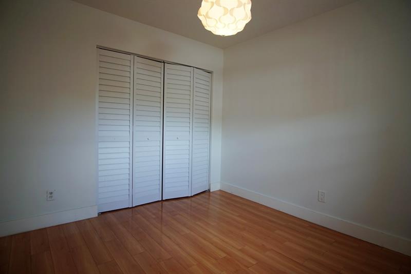 Image 28 of 34 For 2388 89th Dr  -