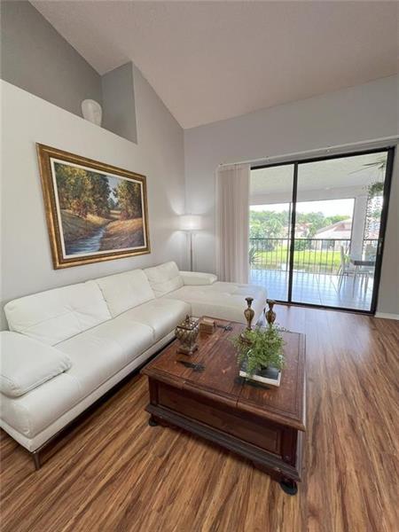 Image 11 of 52 For 18266 Covina Way  202