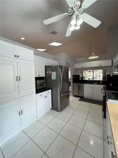 Image 20 of 52 For 18266 Covina Way  202