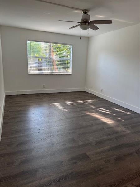 Image 11 of 17 For 7100 Nova Dr  205a