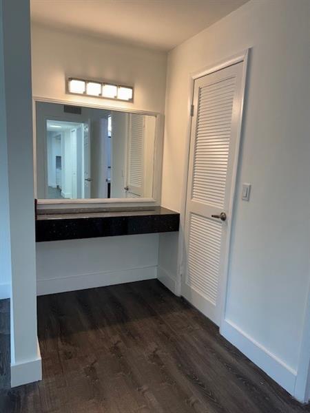 Image 12 of 17 For 7100 Nova Dr  205a