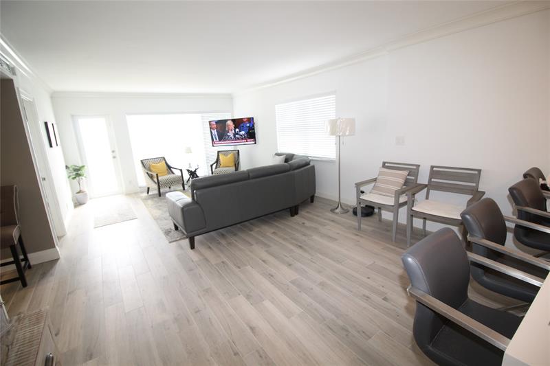 Image 5 of 16 For 750 Ocean Blvd  1610