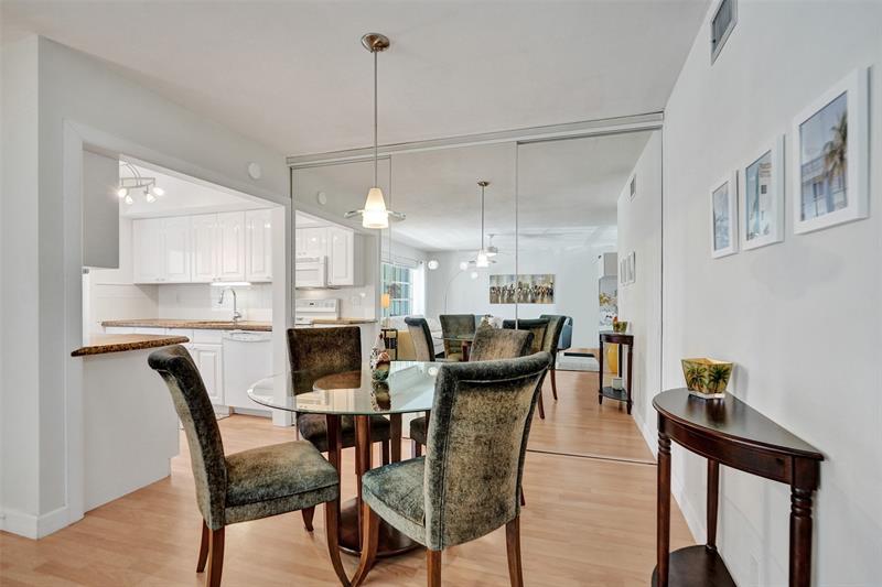 Image 12 of 55 For 930 9th Ave  16