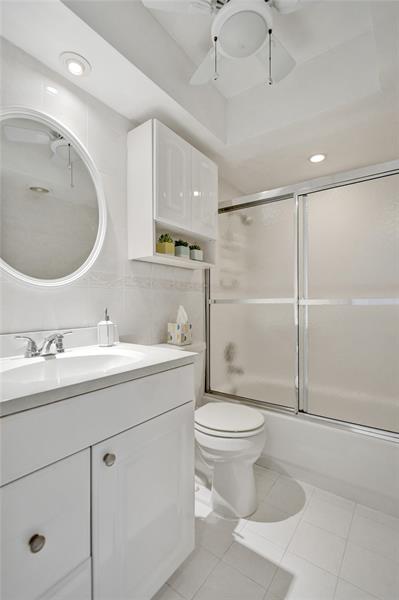Image 36 of 55 For 930 9th Ave  16