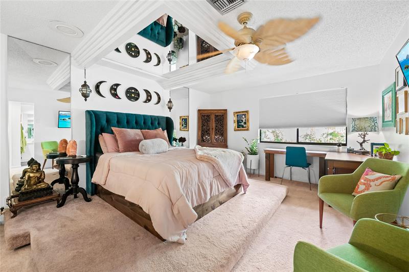Image 10 of 28 For 3225 13th St  201