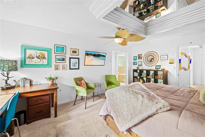 Image 11 of 28 For 3225 13th St  201