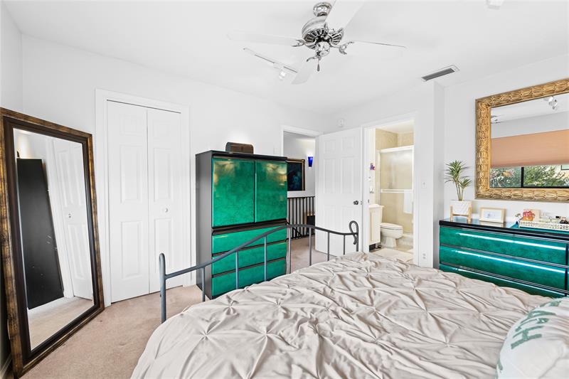 Image 17 of 28 For 3225 13th St  201