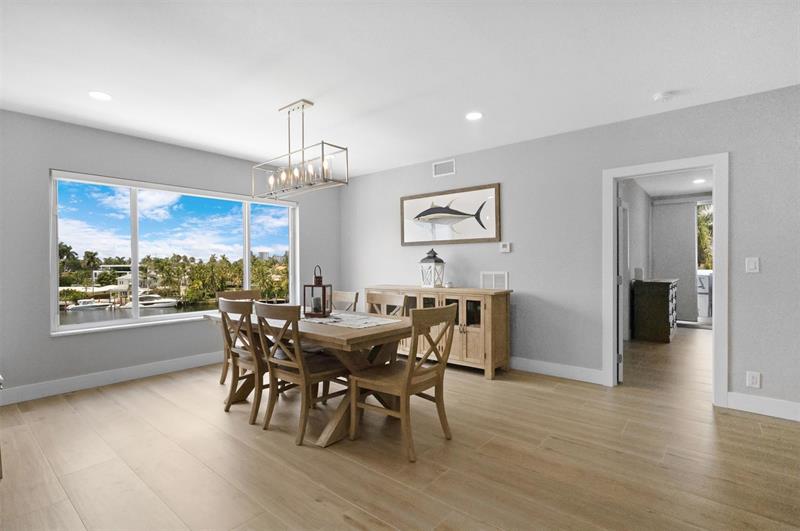 Image 13 of 59 For 333 Sunset Dr  208