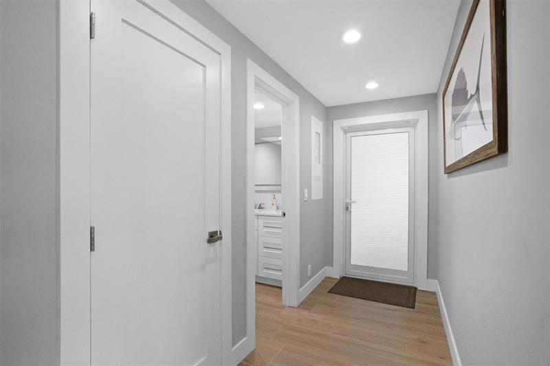 Image 49 of 59 For 333 Sunset Dr  208