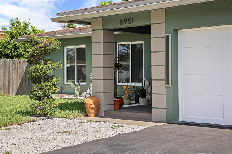 Image 56 of 65 For 6951 83rd St