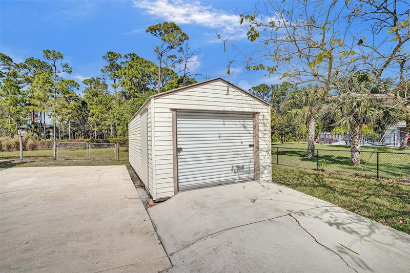 Image 50 of 94 For 16153 72nd Rd