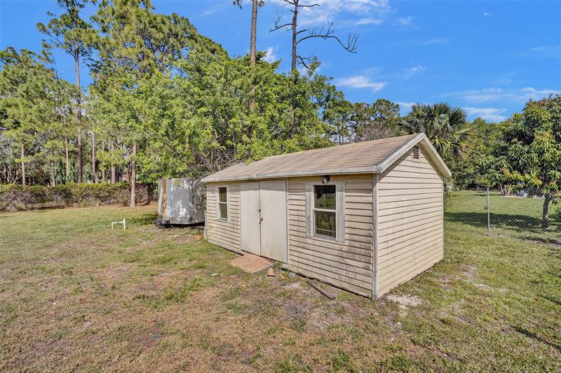 Image 53 of 94 For 16153 72nd Rd