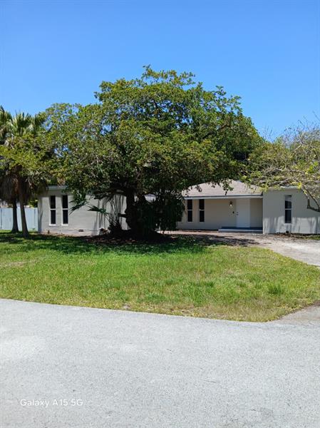 Image 3 of 15 For 17131 85th Ave