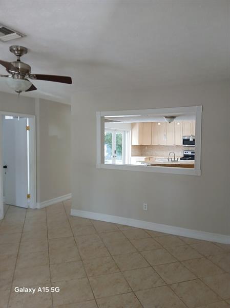 Image 6 of 15 For 17131 85th Ave