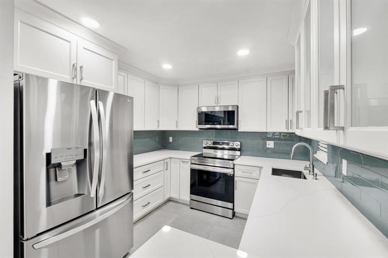Image 13 of 33 For 4125 Carambola Cir  2126