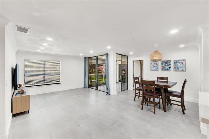 Image 4 of 33 For 4125 Carambola Cir  2126