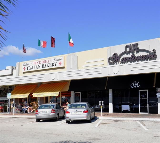 Image 47 of 48 For 3015 Ocean Blvd.  15c