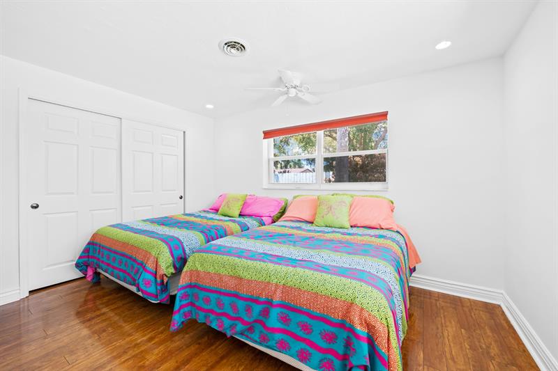 Image 15 of 20 For 261 18th Ct  