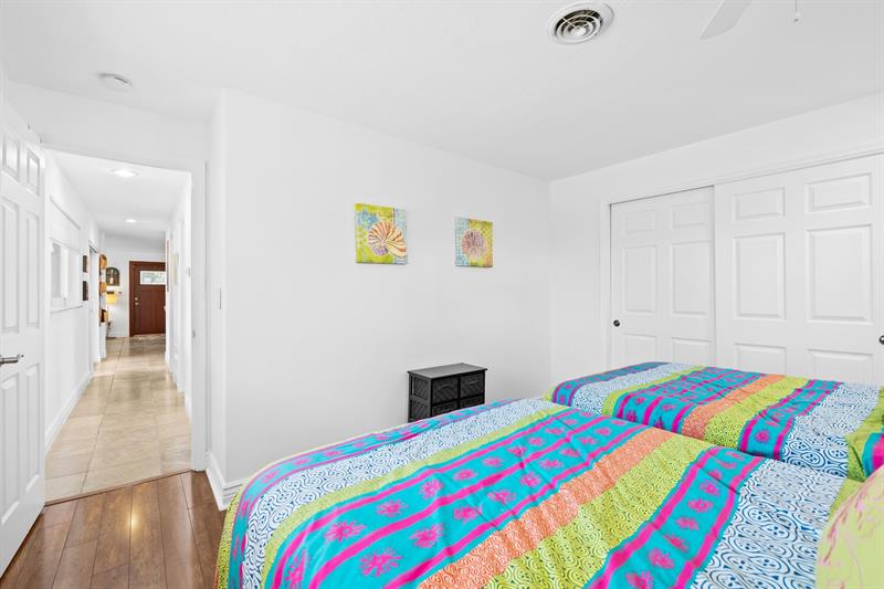 Image 16 of 20 For 261 18th Ct  