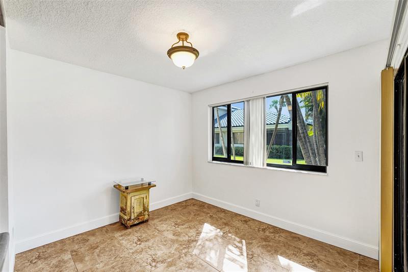 Image 13 of 83 For 1600 81 Way  1600