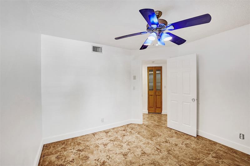 Image 34 of 83 For 1600 81 Way  1600