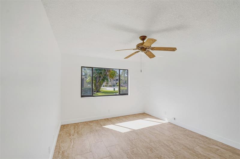 Image 42 of 83 For 1600 81 Way  1600