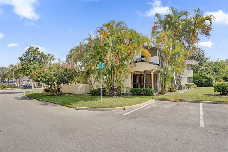 Image 67 of 83 For 1600 81 Way  1600