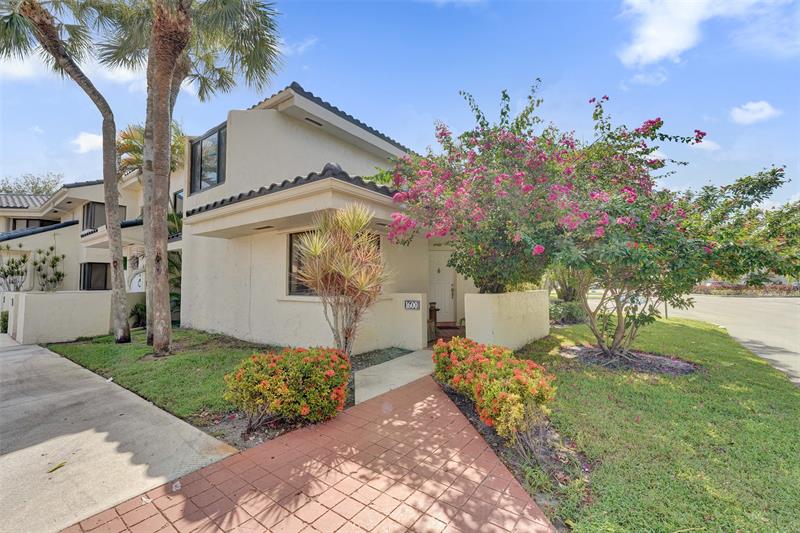 Image 71 of 83 For 1600 81 Way  1600