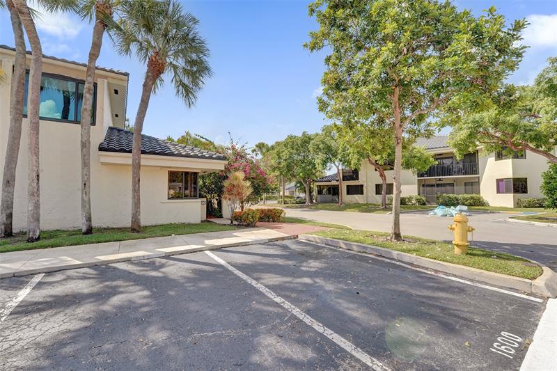 Image 75 of 83 For 1600 81 Way  1600