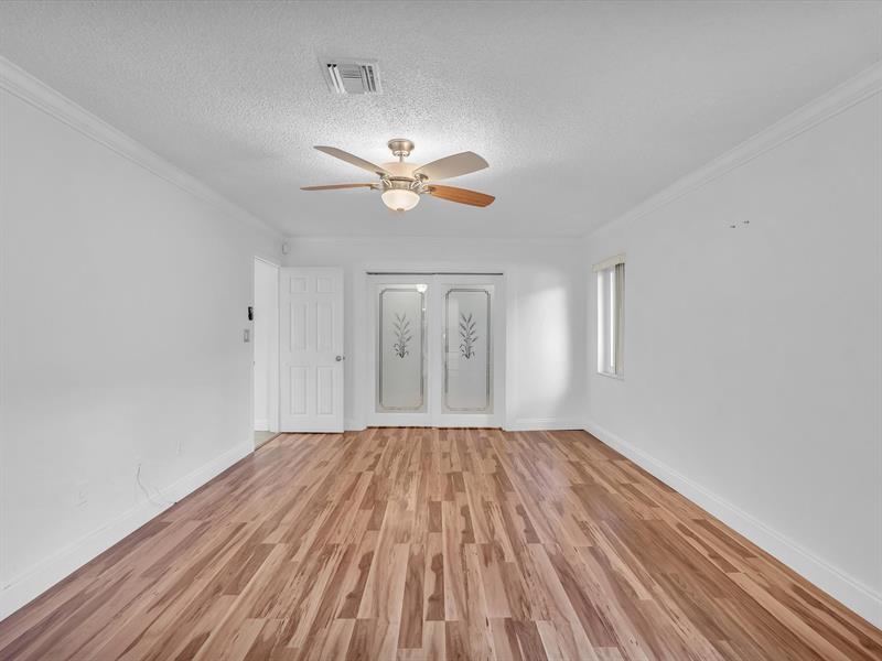 Image 24 of 36 For 11762 26th Ct