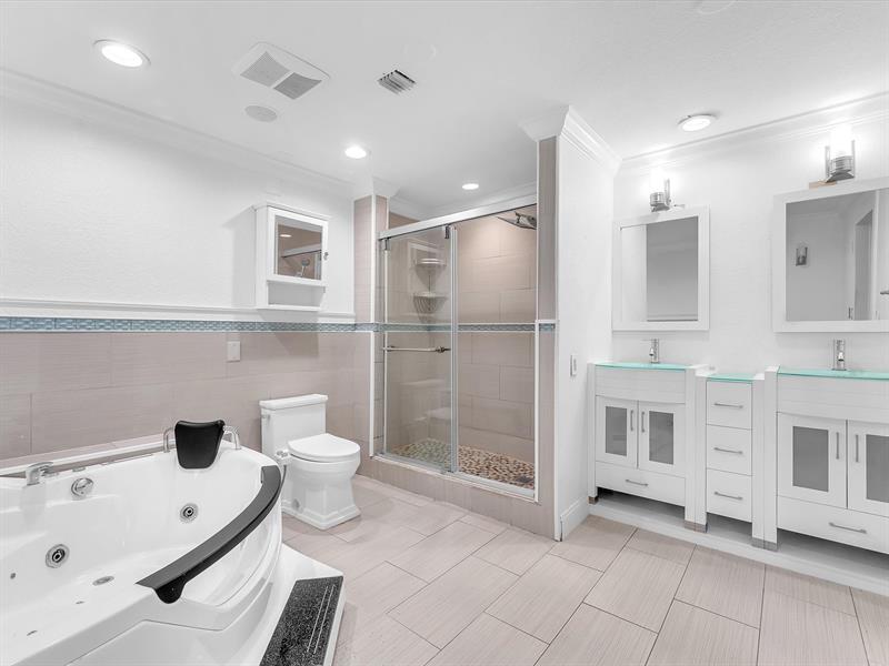 Image 26 of 36 For 11762 26th Ct