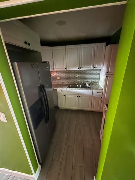 Image 7 of 9 For 495 8th St  137