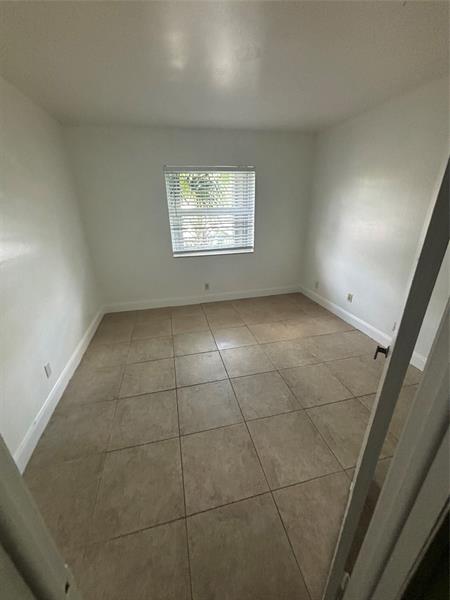Image 9 of 9 For 495 8th St  137