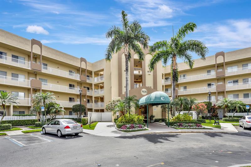 Listing Details for 7635 Southampton Ter  117, Tamarac, FL 33321