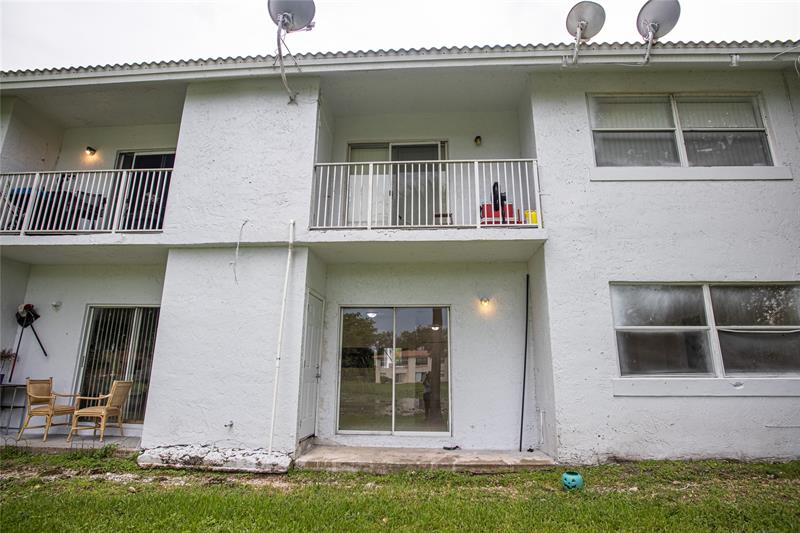 Image 24 of 27 For 4295 114th Ter  4295