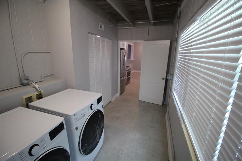 Image 20 of 20 For 239 1st Ave  