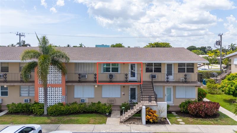 Image 22 of 27 For 2160 56th Ct  210