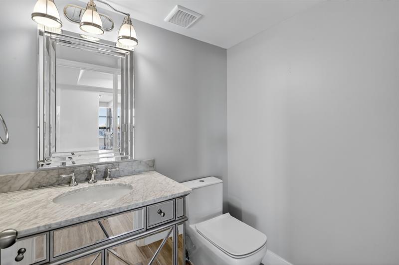 Image 10 of 70 For 4740 Ocean Boulevard  616