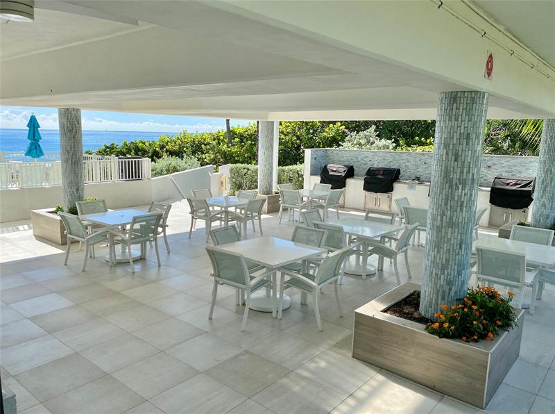 Image 60 of 70 For 4740 Ocean Boulevard  616