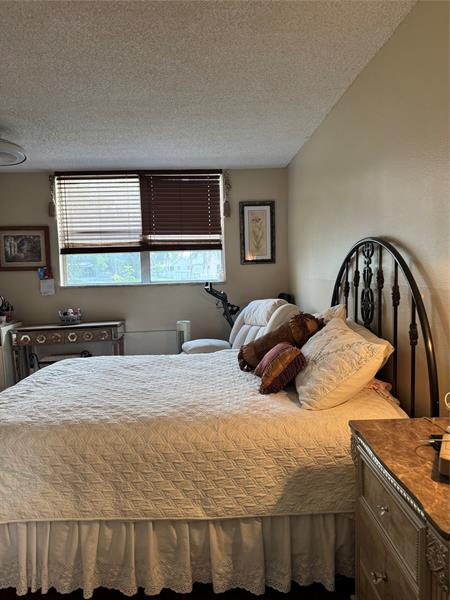 Image 31 of 38 For 9400 Lime Bay Blvd  112